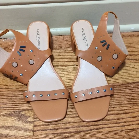 Kelsi Dagger Brooklyn Heals Size 8.5 - Picture 2 of 3